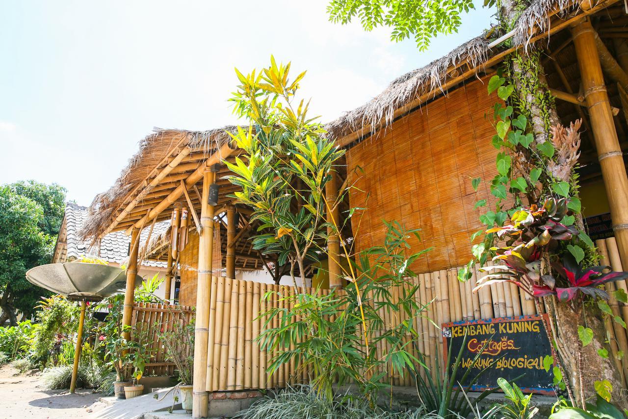 Kembang Kuning Cottages テテバトゥ エクステリア 写真